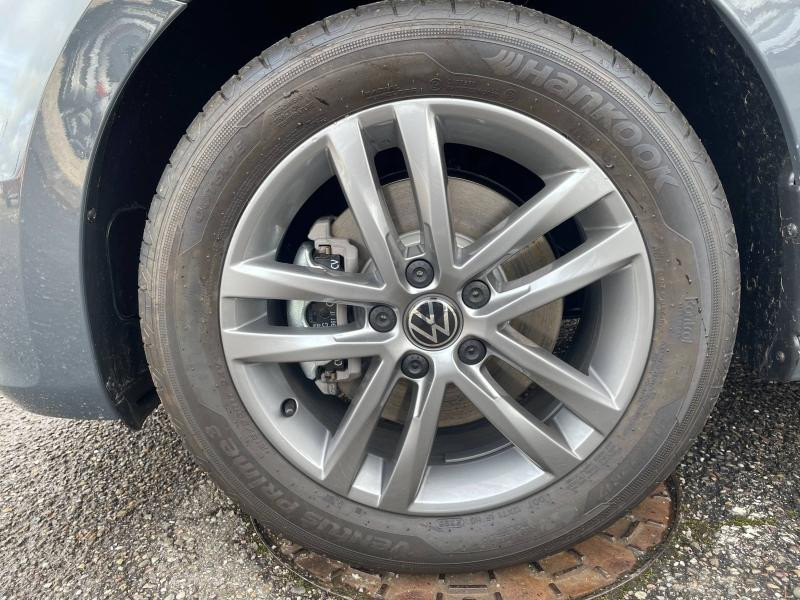 Used VOLKSWAGEN Touran 2.0 TDI 150 Ch R-Line DSG7 /7 places / Caméra / Hayon électrique / Détecteur Angle Mort / App 2025 Gris Dauphin Métallisée € 44989 in Sarrebourg