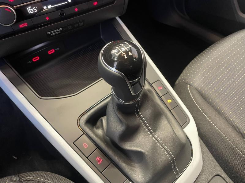 Used SEAT Arona 1.0 TSI 95ch Copa BVM 5 / Caméra / Digital Cockpit / Roue de secours / App Connect 2025 Bleu € 20389 in Sarrebourg