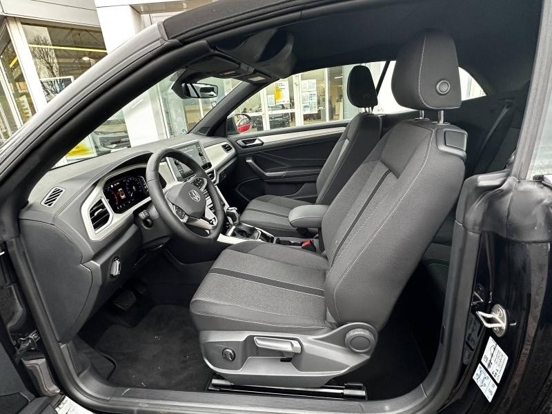 Used VOLKSWAGEN T-Roc Cabriolet 1.5 TSI Evo2 150ch Style DSG7 2025 Noir Intense nacrée, capote noire € 40489 in Sarrebourg