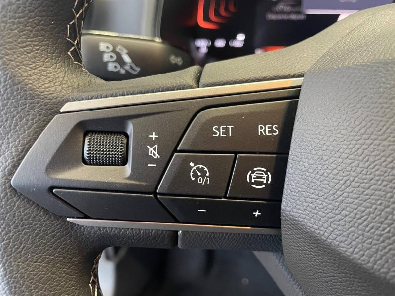 Used SEAT Arona 1.0 TSI 95ch Copa BVM 5 / Caméra / Digital Cockpit / Roue de secours / App Connect 2025 Bleu € 20389 in Sarrebourg