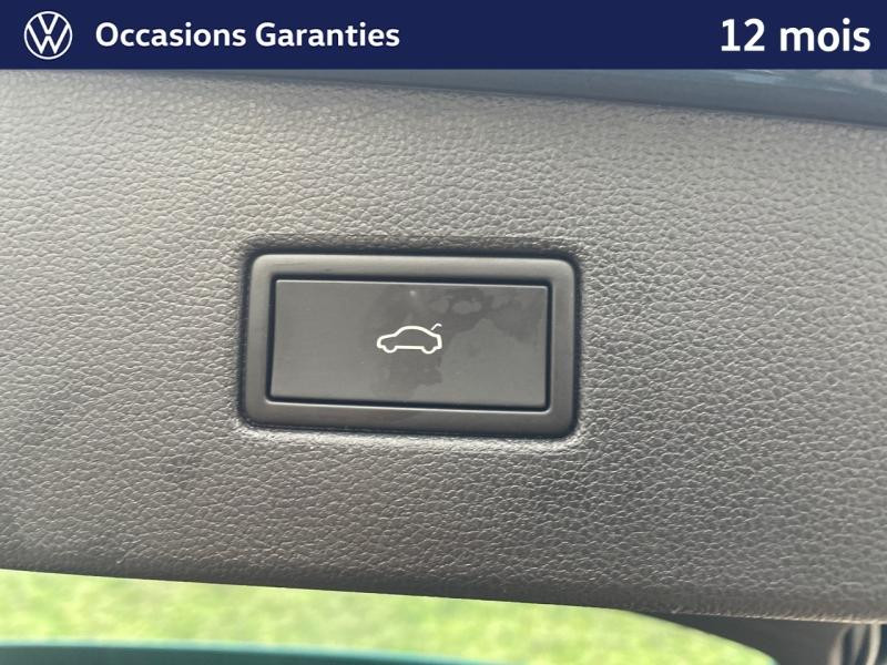 Used VOLKSWAGEN Tiguan 1.4 eHybrid 245 Ch R-Line DSG6 / GPS / Caméra 360 / Toit ouvrant panoramique/ Sièges chauffan 2024 Nightshade Blue métallisée € 36489 in Sarrebourg