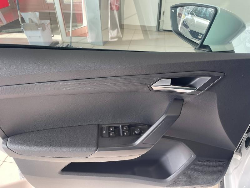 Occasion SEAT Arona 1.0 TSI 95 Ch Copa BVM 5 / Caméra / Digital Cockpit / App Connect 2025 Blanc Nevada Métal 20989 € à Sarrebourg