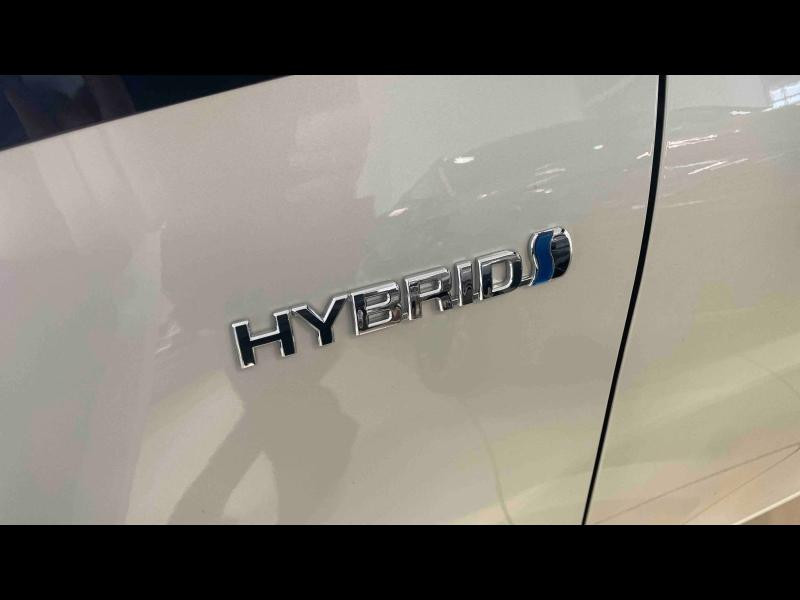 Used TOYOTA Yaris HSD 100 Ch Collection / Caméra / Bluetooth / Régulateur de vitesse / Feux LED / Keyless 2016 Blanc Nacré ac montants+toit noir métal € 13989 in Sarrebourg