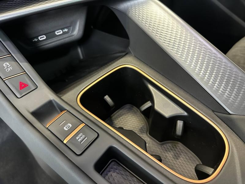 Used CUPRA Terramar 1.5 eHybrid 204 ch V DSG7 2026 Blanc Nevada métallisé € 50989 in Sarrebourg