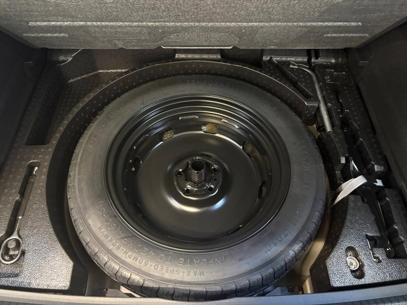 Occasion VOLKSWAGEN Tiguan 1.5 eTSI 150ch R-Line DSG7 / Caméra/ Sièges Chauffants / Roue de secours / App-Connect 2026 Argent Dolomite métallisée 48989 € à Sarrebourg