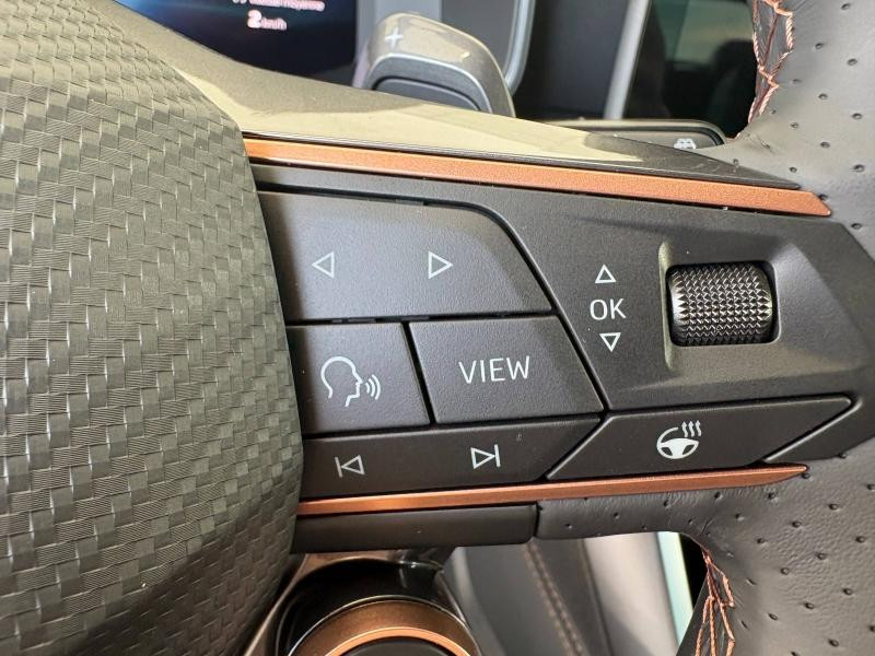 Occasion CUPRA Leon 1.5 eTSI Hybrid 150 ch V DSG7 / Siège chauffant / Caméra / Roue de secours / GPS / App-Cpnnect 2026 Blanc Nevada métallisé 35989 € à Sarrebourg