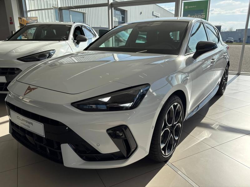 Occasion CUPRA Leon 1.5 eTSI Hybrid 150 ch V DSG7 / Siège chauffant / Caméra / Roue de secours / GPS / App-Cpnnect 2026 Blanc Nevada métallisé 35989 € à Sarrebourg
