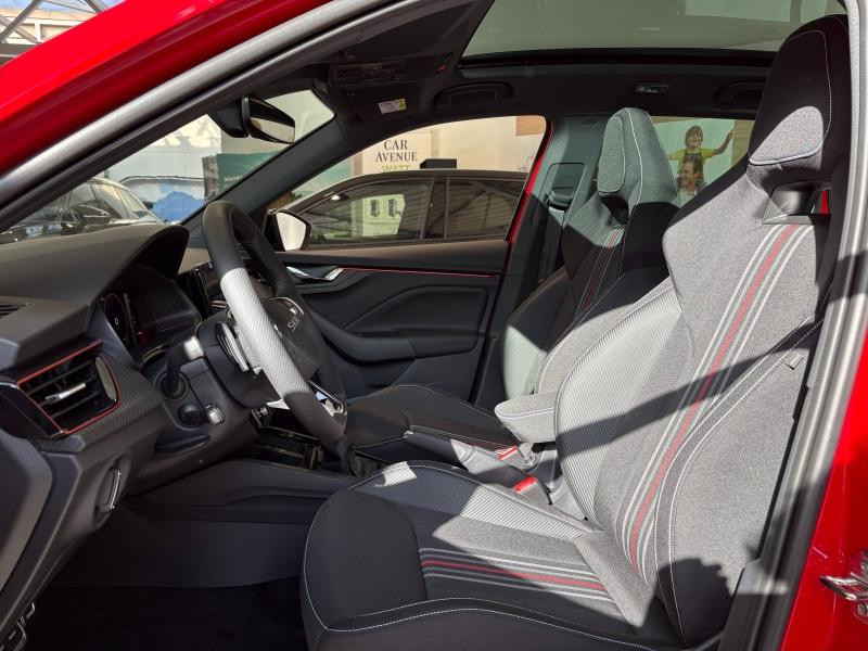 Occasion SKODA Kamiq 1.0 TSI Evo 2 116ch Monte Carlo DSG7 2026 Rouge Velvet métallisé premium 29989 € à Sarrebourg