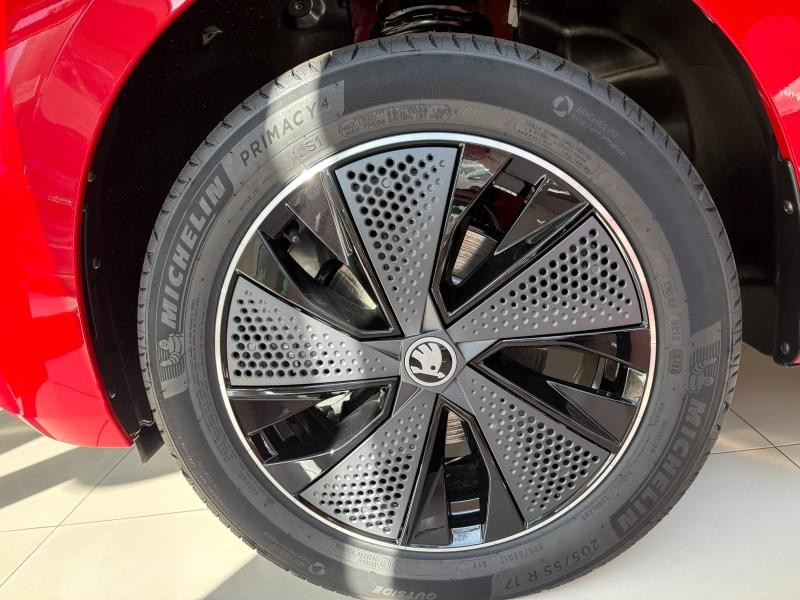 Occasion SKODA Kamiq 1.0 TSI Evo 2 116ch Monte Carlo DSG7 2026 Rouge Velvet métallisé premium 29989 € à Sarrebourg