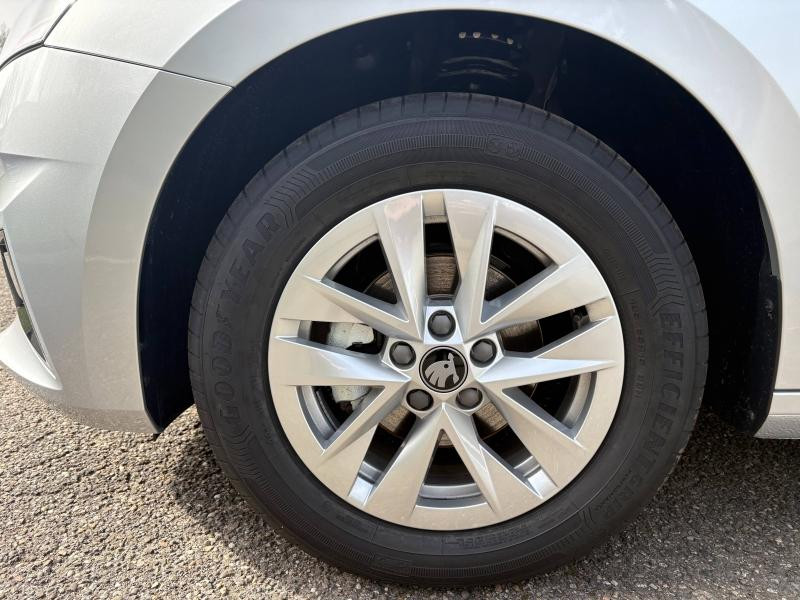 Occasion SKODA Fabia 1.0 TSI Evo2 95ch Selection / Caméra / Roue de secours / App-Connect 2026 Gris Diamant 20489 € à Sarrebourg