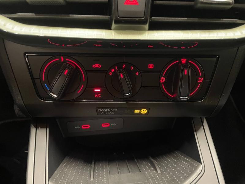 Occasion SEAT Ibiza 1.0 TSI 95 Ch Copa BVM 5 / Caméra / Digital Cockpit / Roue de secours / App Connect 2025 Bleu Oniric 19889 € à Sarrebourg