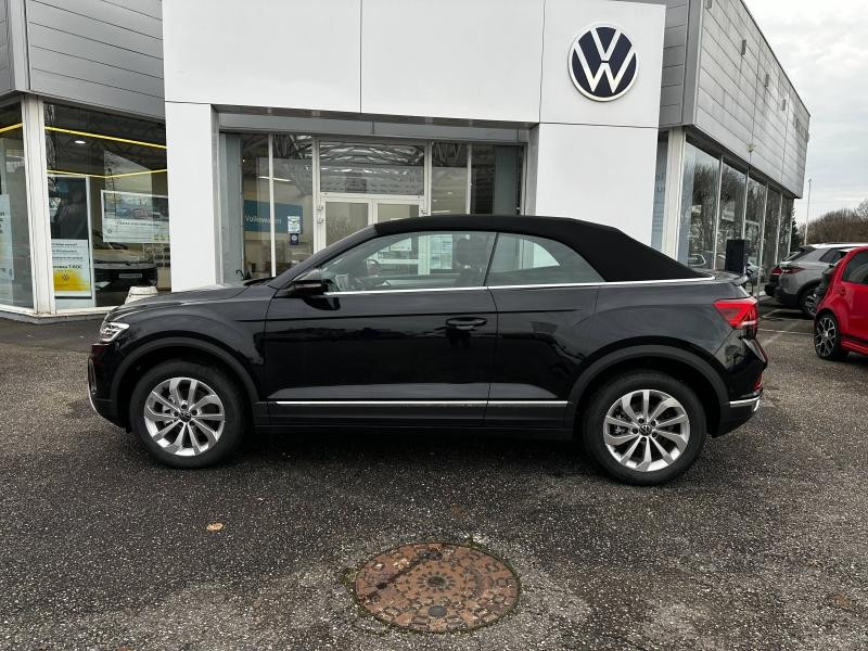 Occasion VOLKSWAGEN T-Roc Cabriolet 1.5 TSI Evo2 150ch Style DSG7 2025 Noir Intense nacrée, capote noire 39989 € à Sarrebourg