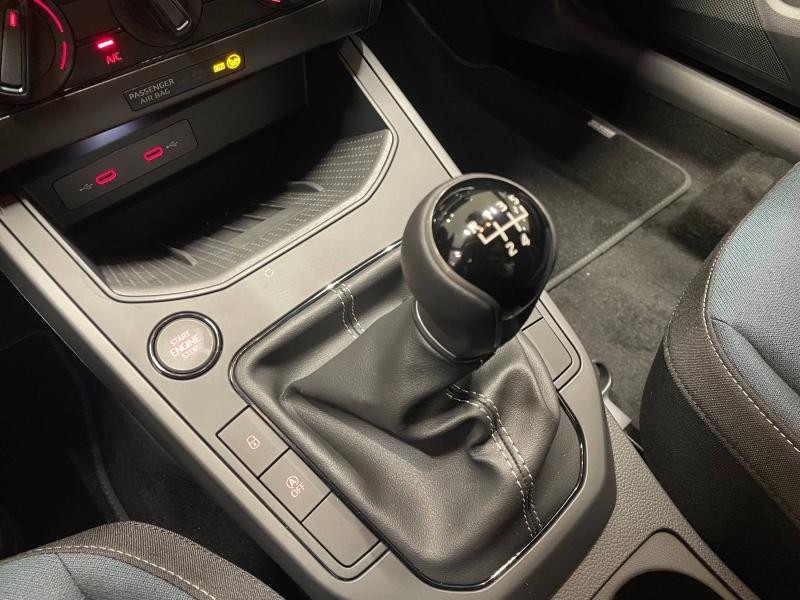 Occasion SEAT Ibiza 1.0 TSI 95 Ch Copa BVM 5 / Caméra / Digital Cockpit / Roue de secours / App Connect 2025 Bleu Oniric 19889 € à Sarrebourg