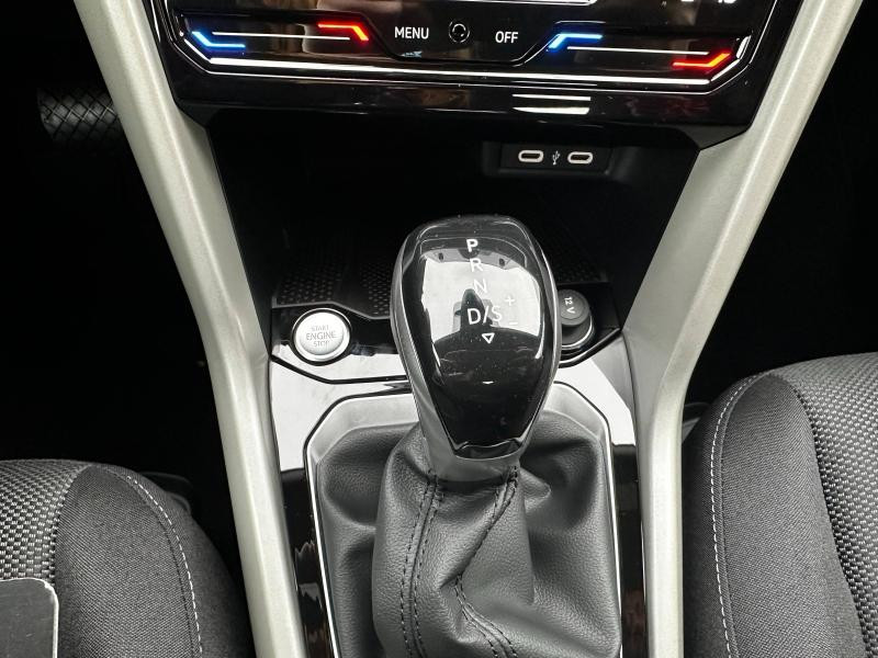 Occasion VOLKSWAGEN T-Roc Cabriolet 1.5 TSI Evo2 150ch Style DSG7 2025 Noir Intense nacrée, capote noire 39989 € à Sarrebourg