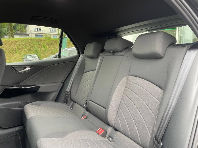 Occasion VOLKSWAGEN ID.3 204ch Pro 59 kWh Life Max 2025 Noir Ébène Métal/Toit/Hayon Noir 33489 € à Sarrebourg