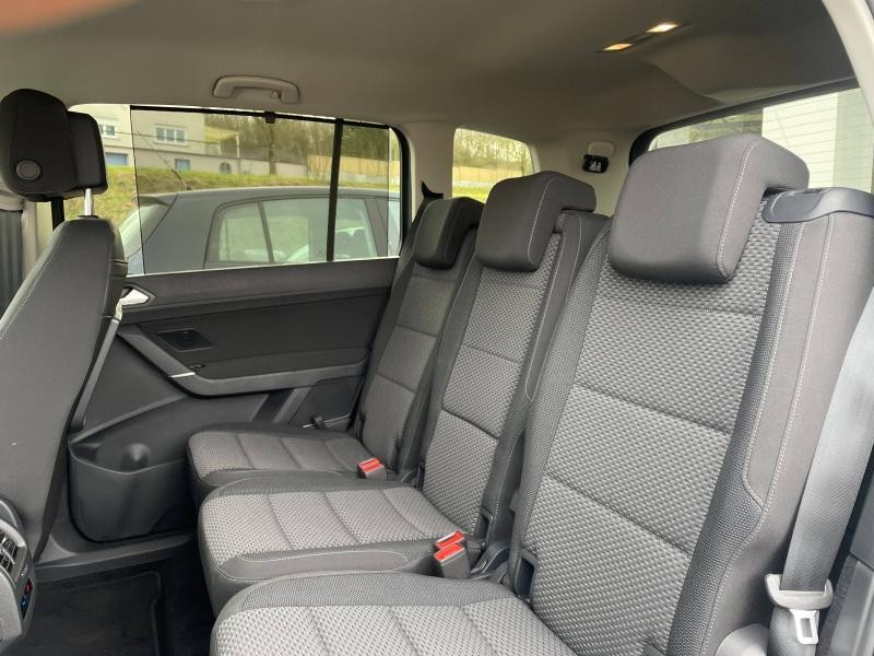 Used VOLKSWAGEN Touran 2.0 TDI 150 Ch R-Line DSG7 /7 places / Caméra / Hayon électrique / Détecteur Angle Mort / App 2025 Gris Dauphin Métallisée € 44989 in Sarrebourg