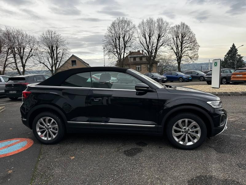 Occasion VOLKSWAGEN T-Roc Cabriolet 1.5 TSI Evo2 150ch Style DSG7 2025 Noir Intense nacrée, capote noire 39989 € à Sarrebourg