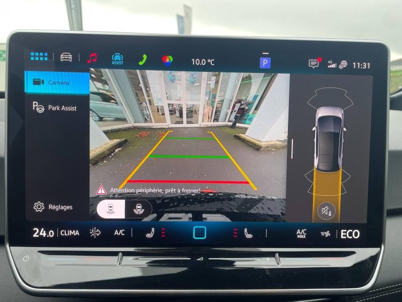 Occasion VOLKSWAGEN ID.3 204ch Pro 59 kWh Life Max 2025 Noir Ébène Métal/Toit/Hayon Noir 33489 € à Sarrebourg