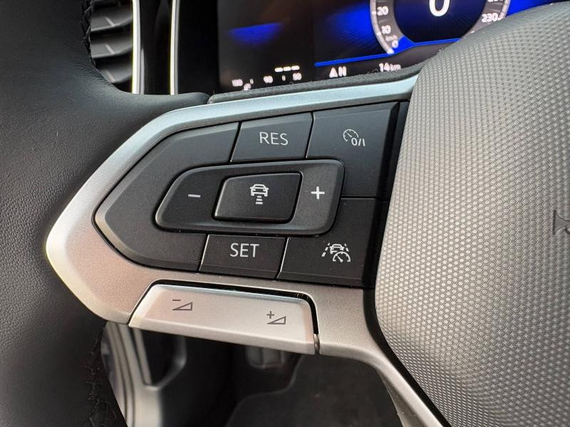 Used VOLKSWAGEN Polo 1.0 TSI 95ch R-Line Edition / Caméra / Roue de secours / Side Assiste / App-Connect 2025 Gris Cendré métallisé € 24989 in Sarrebourg