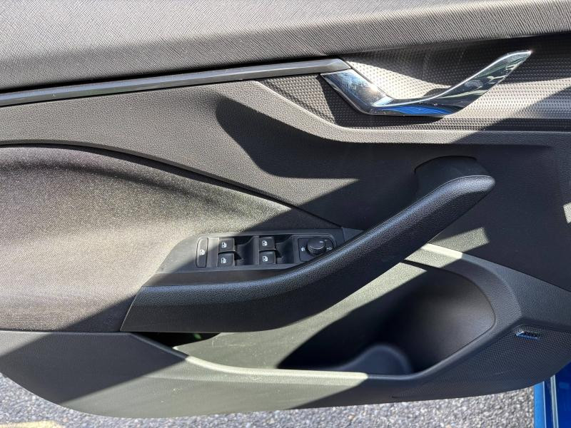 Occasion SKODA Kamiq 1.0 TSI Evo 110ch Young Edition DSG7 / ATTELAGE / ROUE SECOURS 2021 Bleu Racing métallisé 17489 € à Sarrebourg