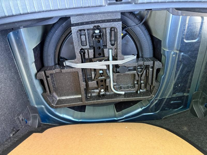 Occasion SKODA Kamiq 1.0 TSI Evo 110ch Young Edition DSG7 / ATTELAGE / ROUE SECOURS 2021 Bleu Racing métallisé 17489 € à Sarrebourg