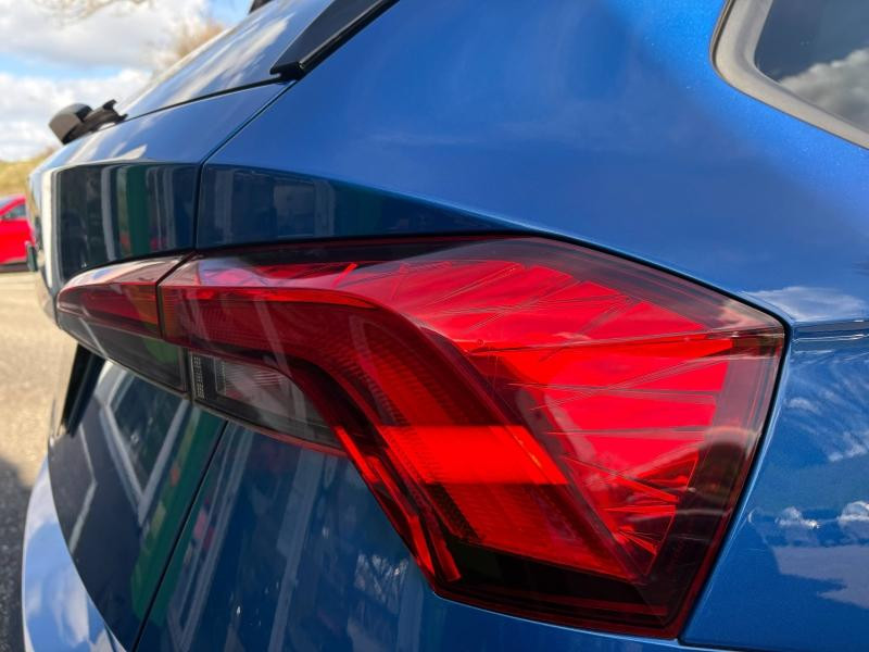 Occasion SKODA Kamiq 1.0 TSI Evo 110ch Young Edition DSG7 / ATTELAGE / ROUE SECOURS 2021 Bleu Racing métallisé 17489 € à Sarrebourg