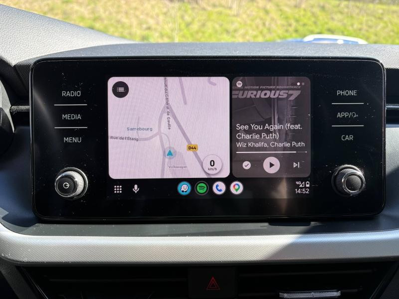 Occasion SKODA Kamiq 1.0 TSI Evo 110ch Young Edition DSG7 / ATTELAGE / ROUE SECOURS 2021 Bleu Racing métallisé 17489 € à Sarrebourg