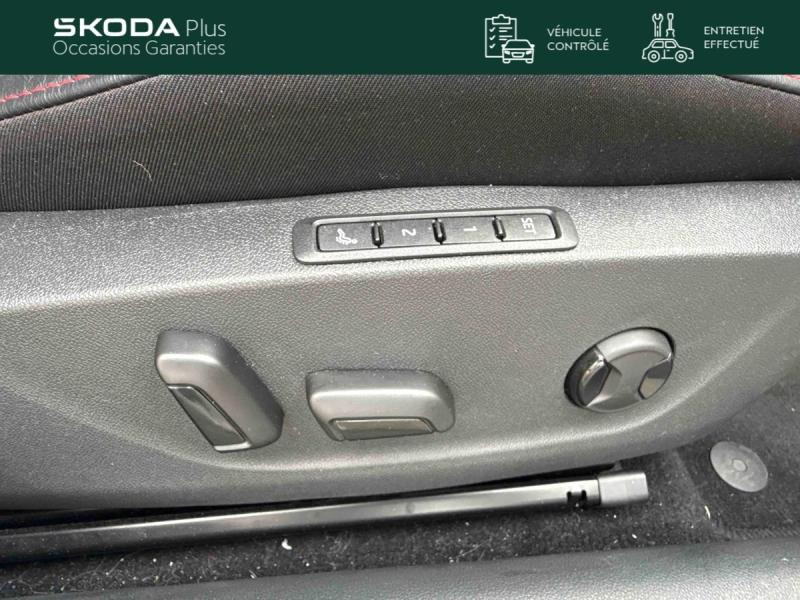 Occasion SKODA Octavia Combi 2.0 TDI 200 RS 4x4 DSG / GPS / Caméra / Kessy / Pack Electrique RS / Sièges Chauffants 2023 Blanc Cristal spéciale 31989 € à Sarrebourg