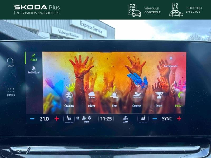 Occasion SKODA Octavia Combi 2.0 TDI 200 RS 4x4 DSG / GPS / Caméra / Kessy / Pack Electrique RS / Sièges Chauffants 2023 Blanc Cristal spéciale 31989 € à Sarrebourg