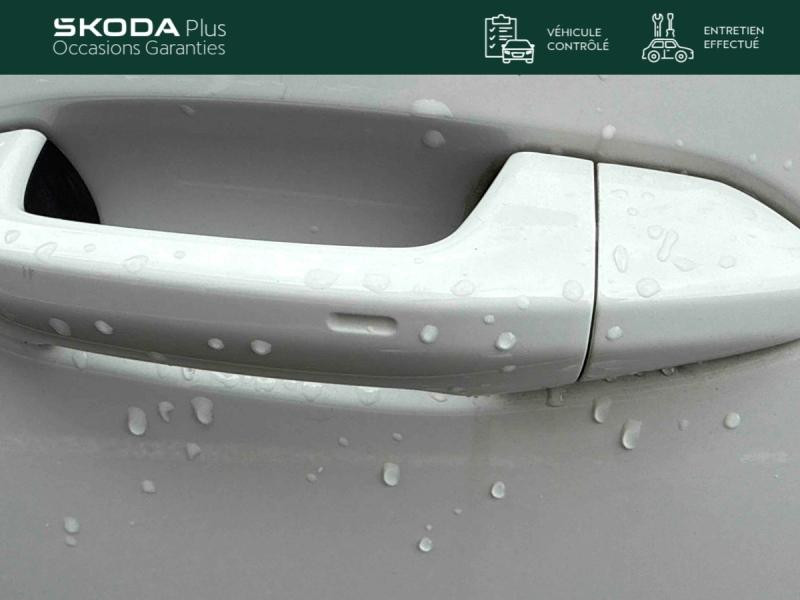 Occasion SKODA Octavia Combi 2.0 TDI 200 RS 4x4 DSG / GPS / Caméra / Kessy / Pack Electrique RS / Sièges Chauffants 2023 Blanc Cristal spéciale 31989 € à Sarrebourg