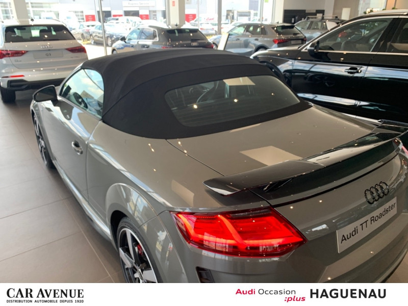 Occasion AUDI TT Roadster 45 TFSI 245ch Compétition Plus S tronic 7 2024 Gris Chronos métallisé/Capote noire 66490 € à Haguenau