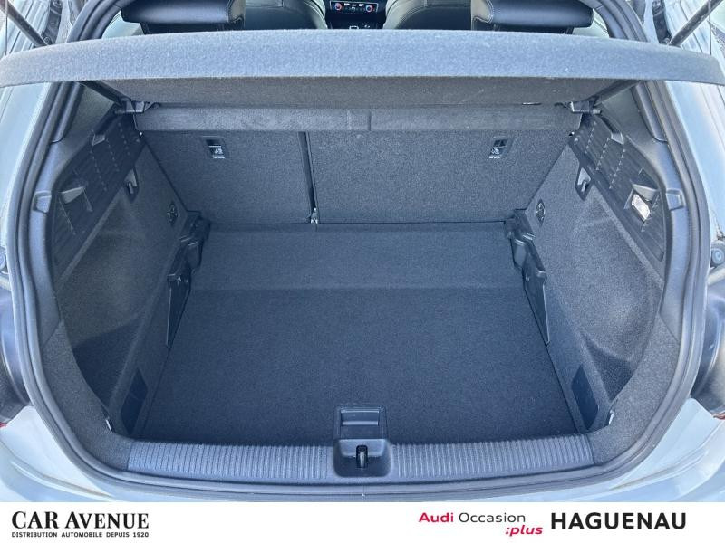 Occasion AUDI Q2 35 TDI 150 S line S tronic 7 Matrix led sièges avant chauffants audi smartphone pack esthetique n 2023 Blanc Glacier métallisé 34989 € à Haguenau