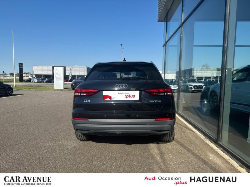 Occasion AUDI Q3 35 TFSI 150 Mild Hybrid Design S tronic 7 CAMERA DE RECUL CLE CONFORT VITRES ARRIERE SURTEINTEES 2021 Noir Mythic métallisé 29989 € à Haguenau