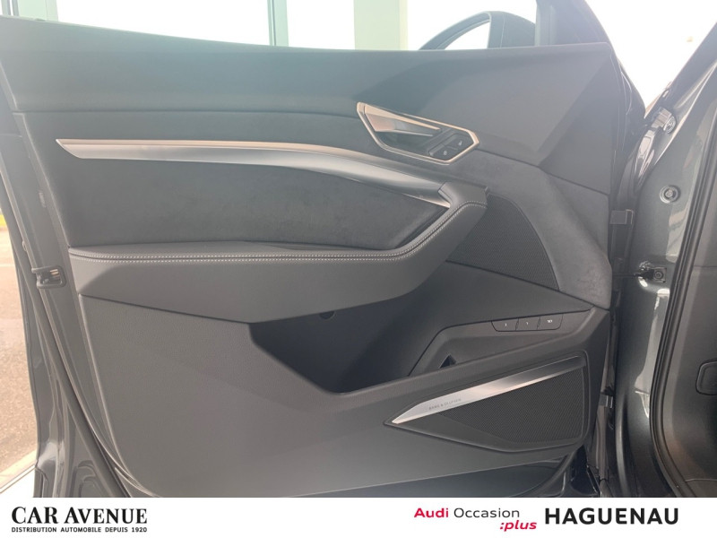 Used AUDI Q8 e-tron Sportback 55 408ch S Line quattro 2024 Gris Daytona Nacrée € 83900 in Haguenau
