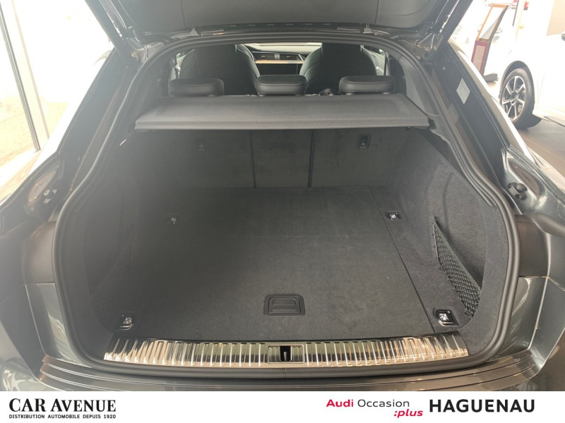 Used AUDI Q8 e-tron Sportback 55 408ch S Line quattro 2024 Gris Daytona Nacrée € 83900 in Haguenau