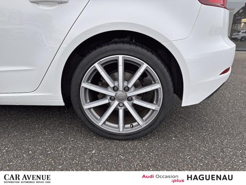 Occasion AUDI A3 Sportback 35 TDI 150 Design Luxe S tronic 7/ Sièges Cuir / Virtual Cockpit / GPS / Caméra / Keyle 2019 Blanc Ibis 22989 € à Haguenau