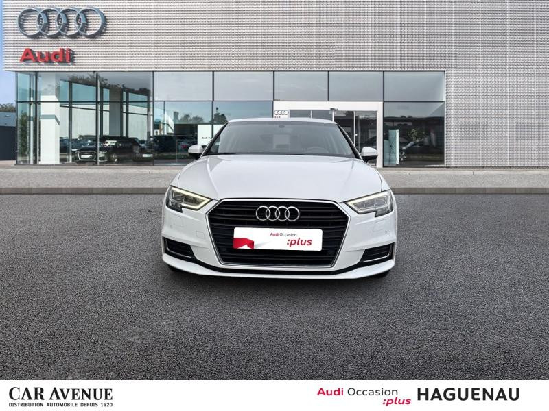 Occasion AUDI A3 Sportback 35 TDI 150 Design Luxe S tronic 7/ Sièges Cuir / Virtual Cockpit / GPS / Caméra / Keyle 2019 Blanc Ibis 22989 € à Haguenau
