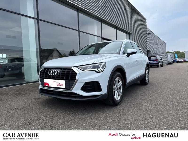 Occasion AUDI Q3 35 TFSI 150 Business line S tronic 7 / Virtual Cockpit / GPS / Caméra / Feux LED / Attelage 2021 Blanc Glacier métallisé 29989 € à Haguenau