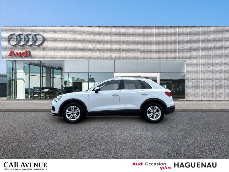 Occasion AUDI Q3 35 TFSI 150 Business line S tronic 7 / Virtual Cockpit / GPS / Caméra / Feux LED / Attelage 2021 Blanc Glacier métallisé 29989 € à Haguenau