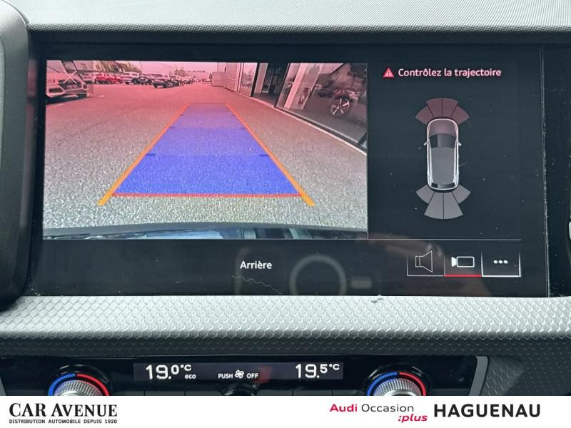 Occasion AUDI A1 Sportback 30 TFSI 110ch Design Luxe S tronic 7 CAMERA CLE CONFORT NAVIGATION LED AUDI MUSIC INTER 2021 Bleu Firmament/Arches+pav Gris Manhattan 21989 € à Haguenau
