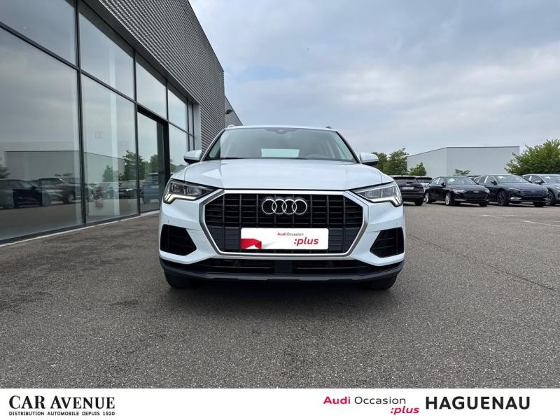 Occasion AUDI Q3 35 TFSI 150 Business line S tronic 7 / Virtual Cockpit / GPS / Caméra / Feux LED / Attelage 2021 Blanc Glacier métallisé 29989 € à Haguenau