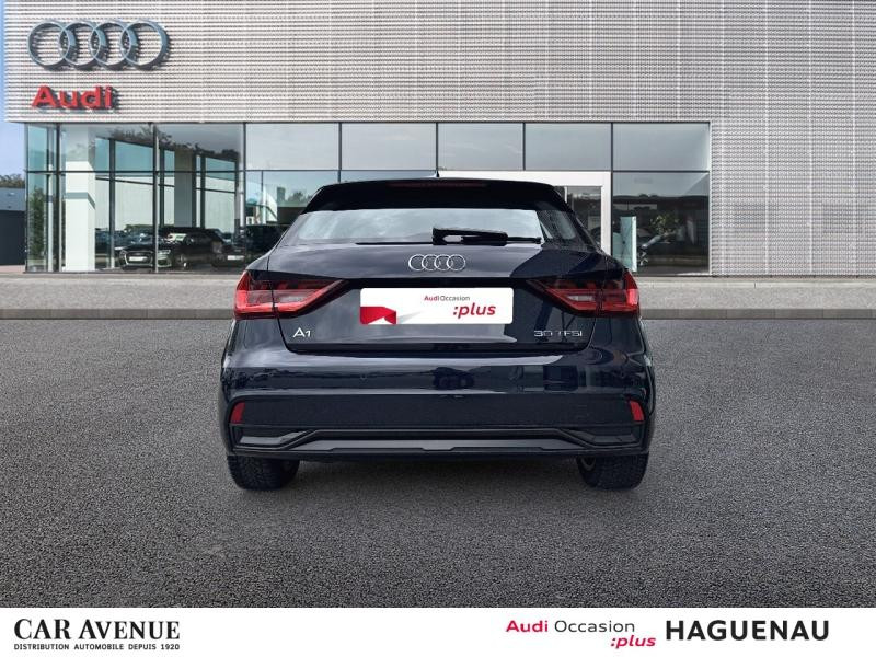 Occasion AUDI A1 Sportback 30 TFSI 110ch Design Luxe S tronic 7 CAMERA CLE CONFORT NAVIGATION LED AUDI MUSIC INTER 2021 Bleu Firmament/Arches+pav Gris Manhattan 21989 € à Haguenau