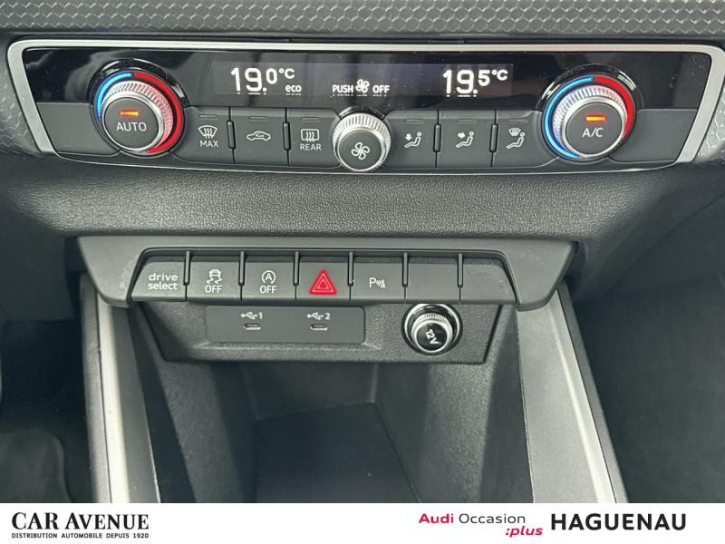 Occasion AUDI A1 Sportback 30 TFSI 110ch Design Luxe S tronic 7 CAMERA CLE CONFORT NAVIGATION LED AUDI MUSIC INTER 2021 Bleu Firmament/Arches+pav Gris Manhattan 21989 € à Haguenau