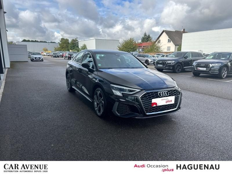 Occasion AUDI A3 Berline 35 TFSI 150 Mild Hybrid S line S tronic 7 CAMERA DE RECUL SMARTPHONE INTERFACE SIEGES AV 2024 Noir Mythic métallisé 33989 € à Haguenau
