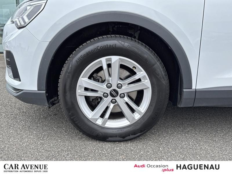Occasion AUDI Q3 35 TFSI 150 Business line S tronic 7 / Virtual Cockpit / GPS / Caméra / Feux LED / Attelage 2021 Blanc Glacier métallisé 27449 € à Haguenau