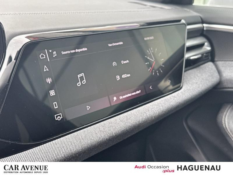 Occasion AUDI A5 2.0 TFSI 150 S line S tronic 7 / GPS / Caméra / Keyless / Feux LED / Régulateur Adaptatif 2025 Blanc 57989 € à Haguenau