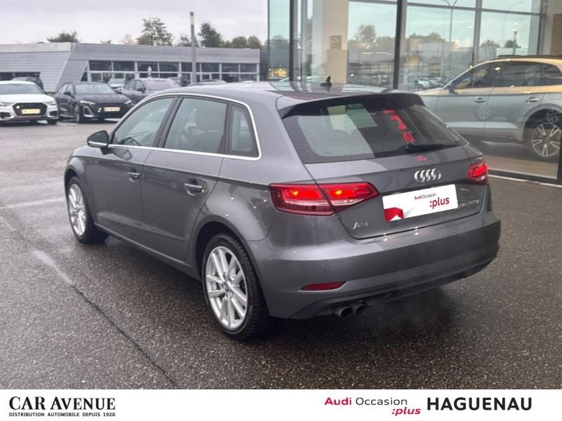 Occasion AUDI A3 Sportback 35 TFSI 150 CoD Business line S tronic 7 CAMERA DE RECUL JANTES 17' MMI NAVIGATION RADA 2020 Gris Mousson 22489 € à Haguenau