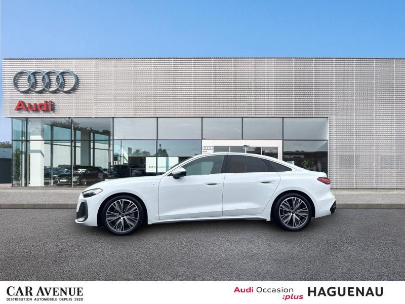 Occasion AUDI A5 2.0 TFSI 150 S line S tronic 7 / GPS / Caméra / Keyless / Feux LED / Régulateur Adaptatif 2025 Blanc 57989 € à Haguenau