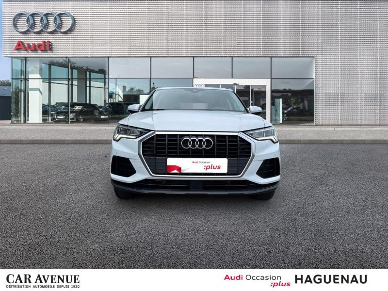 Occasion AUDI Q3 35 TFSI 150 Business line S tronic 7 / Virtual Cockpit / GPS / Caméra / Feux LED / Attelage 2021 Blanc Glacier métallisé 27449 € à Haguenau