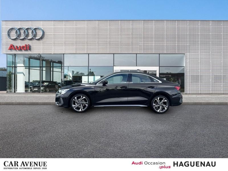Occasion AUDI A3 Berline 35 TFSI 150 Mild Hybrid S line S tronic 7 CAMERA DE RECUL SMARTPHONE INTERFACE SIEGES AV 2024 Noir Mythic métallisé 33989 € à Haguenau